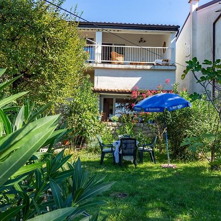 Apartment Seneca Ядраново Екстериор снимка