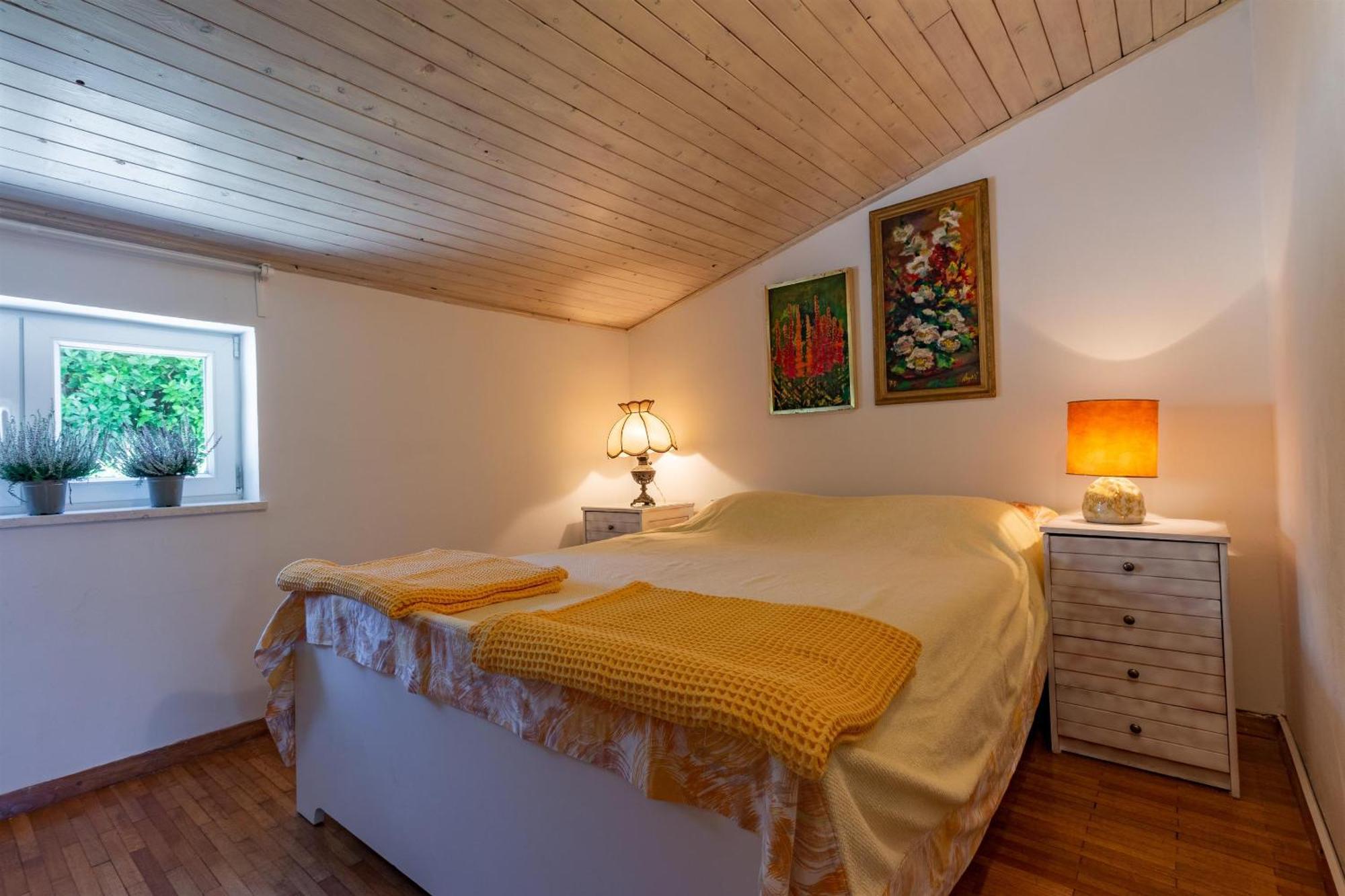 Apartment Seneca Ядраново Екстериор снимка