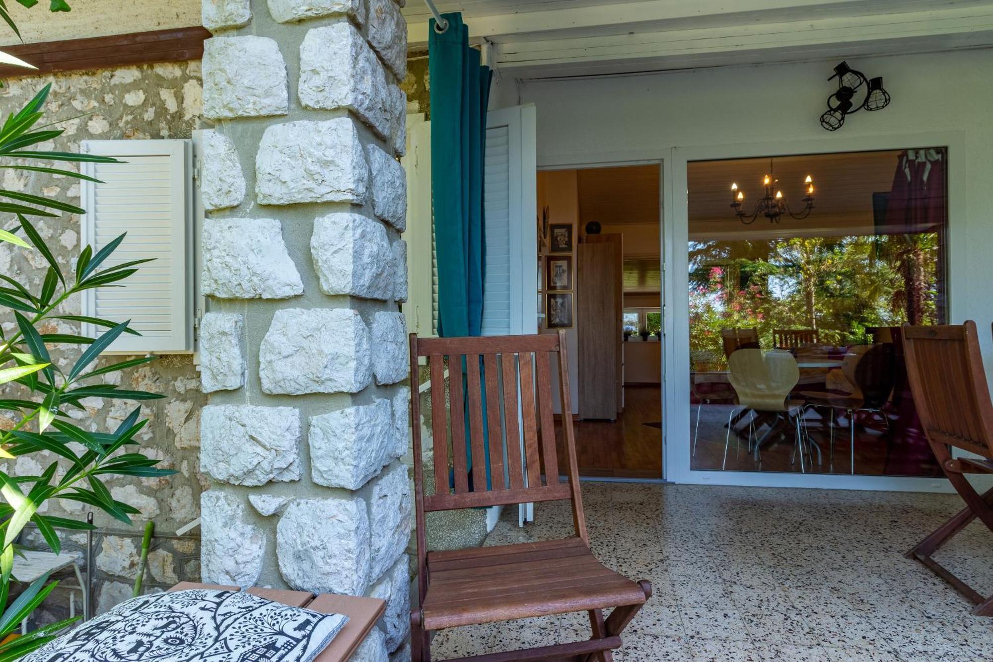 Apartment Seneca Ядраново Екстериор снимка