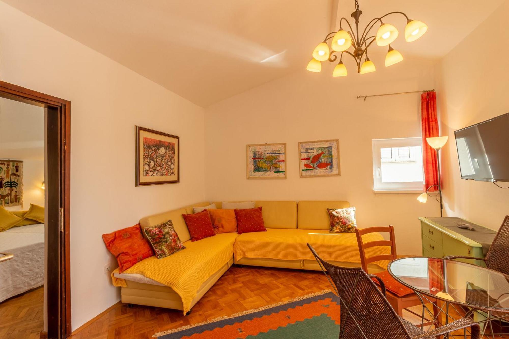 Apartment Seneca Ядраново Екстериор снимка